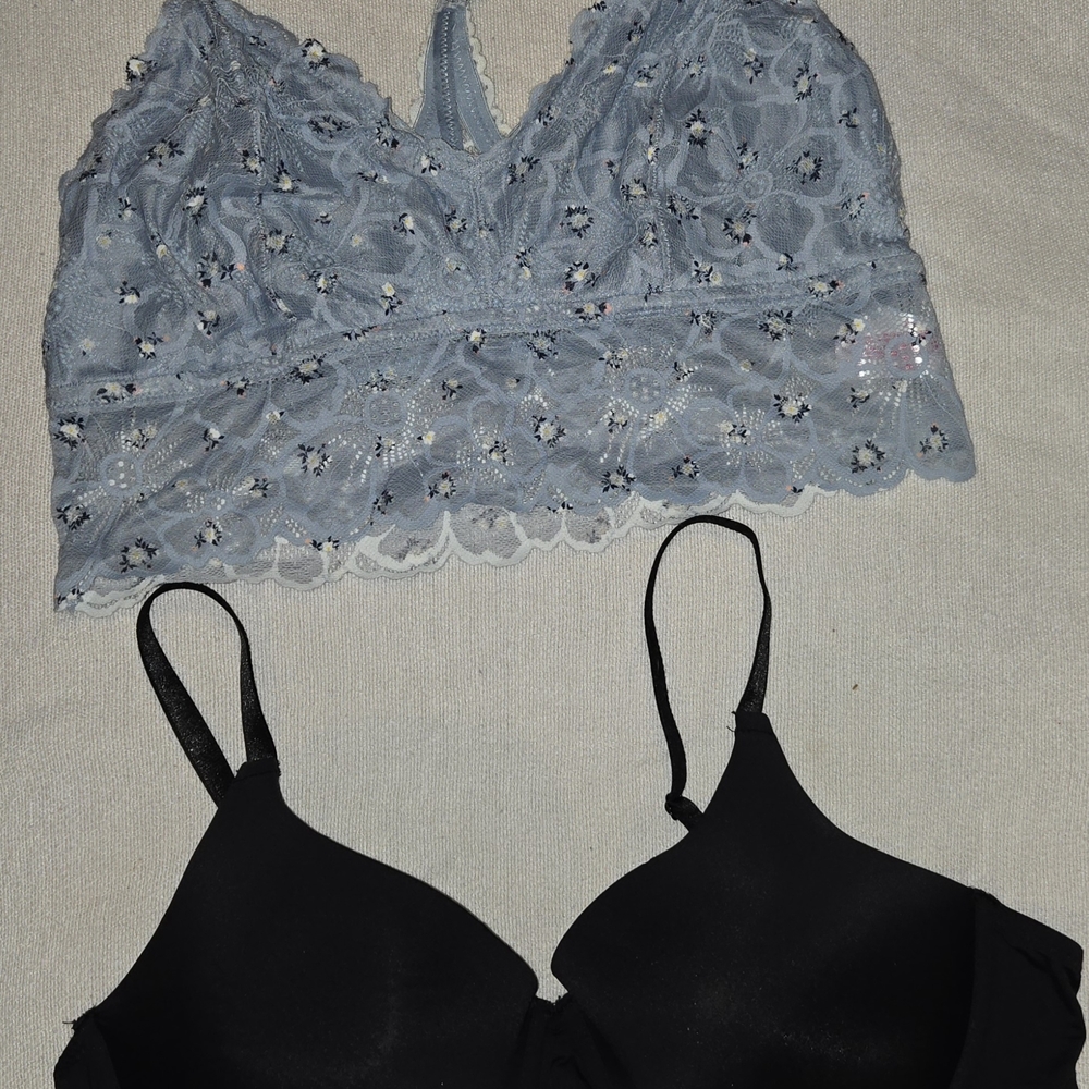 No Boundaries Black and Light Blue Lace Bralette Set